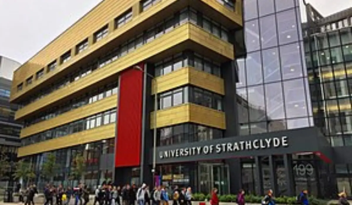 Accounting and Finance Scholarships for Postgraduate Students in UK