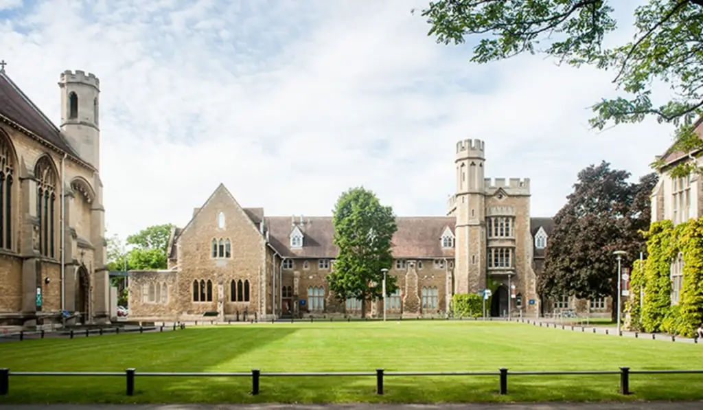 MA Landscape Architecture Scholarship in UK, 2016