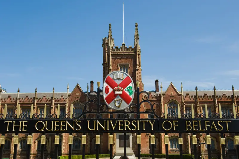 Queen's University Acceptance Rate International Students - College Learners