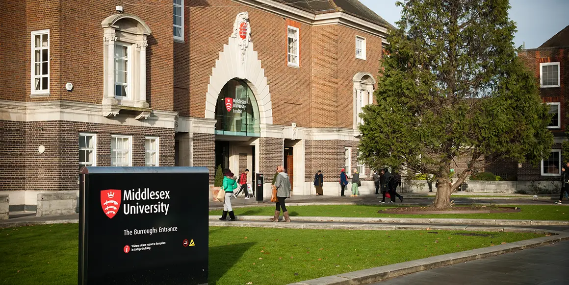 50% Arts and Creative Industries Scholarship for UK/EU Students in UK