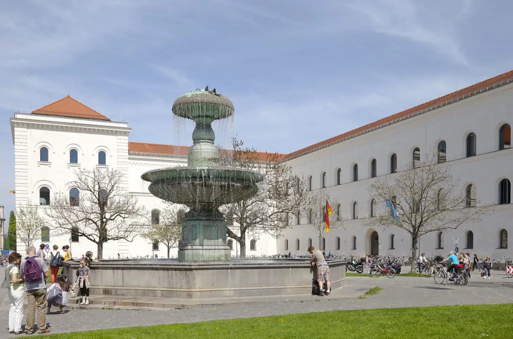 2019 PhD Positionsin Buddhist Studies at Ludwig Maximilian University, Germany