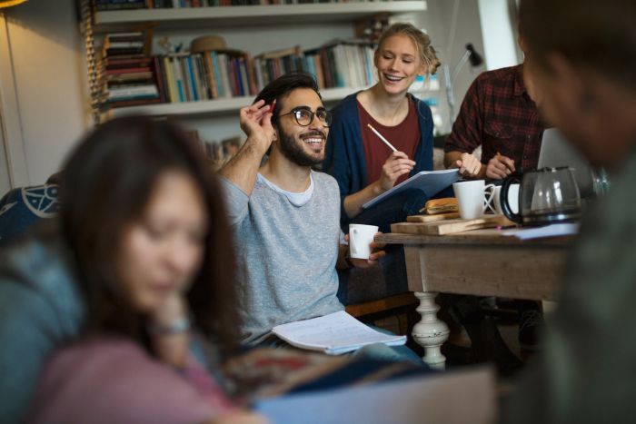 How International Students Make Friends in College?