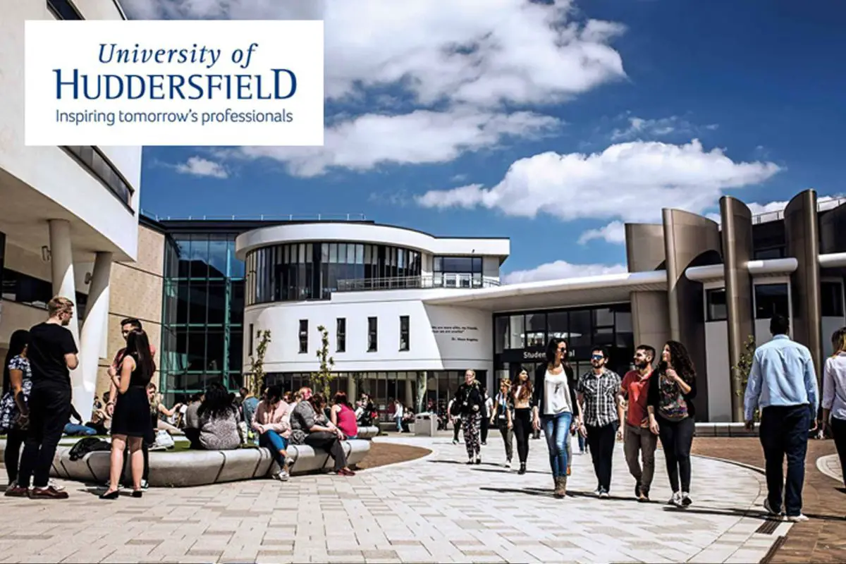 Early Payment Scholarship at the University of Huddersfield, 2020 -  Scholarship Positions 2022 2023