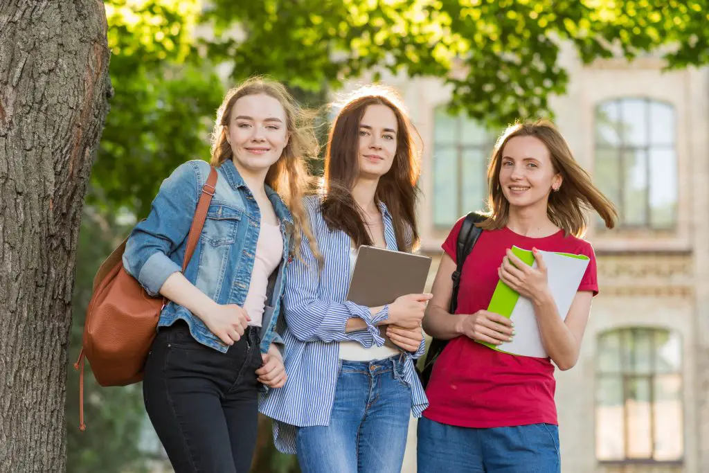 John Holloway Undergraduate Scholarship