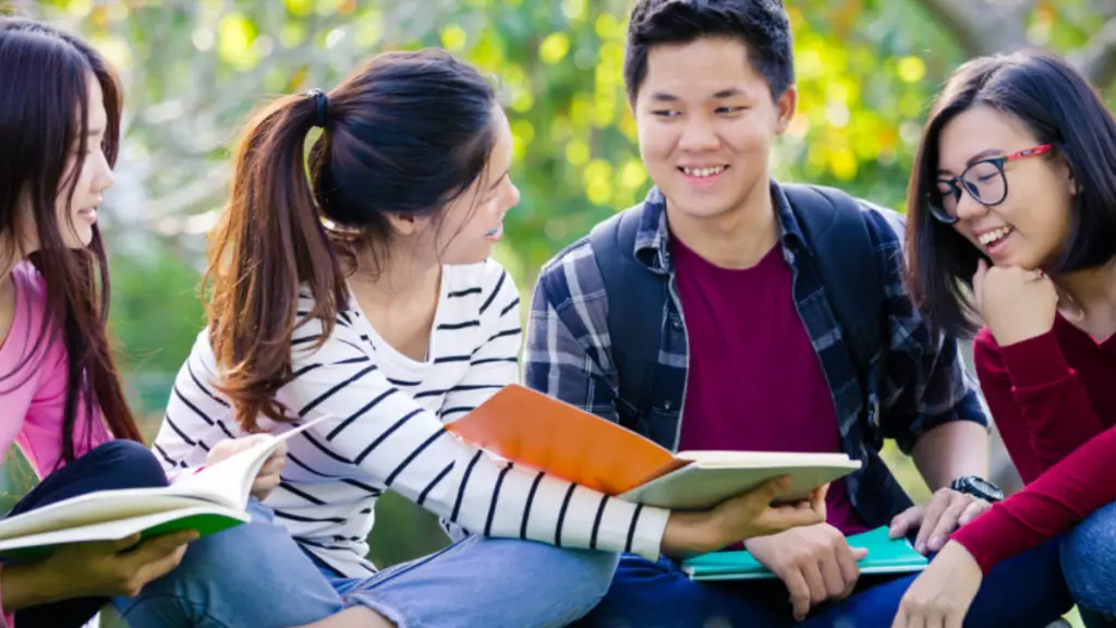 Michael C. Rockefeller Memorial Fellowship (2)