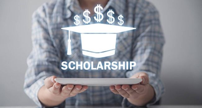 Bright!Tax Global Scholar